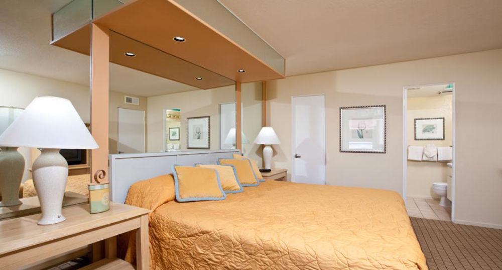 Desert Vacation Villas, A Vri Resort Palm Springs